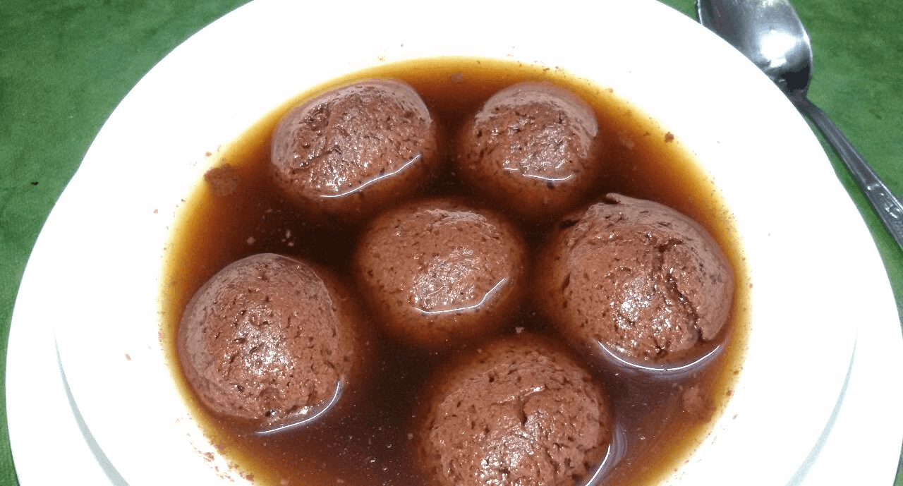 Chocolate-Rasgulla-Indian-Sweet-Indian-Culture